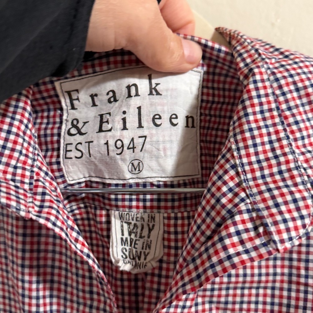 Frank & Eileen Barry Shirt Womens M Red Gingham Cotton Excellent Button Down - Picture 6 of 13